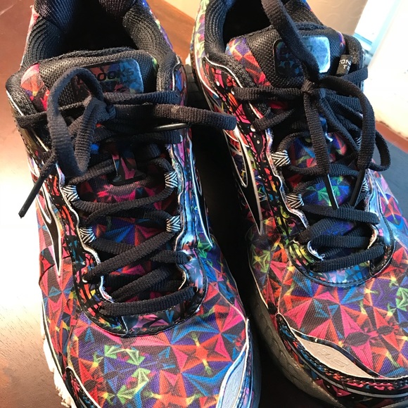 brooks adrenaline kaleidoscope